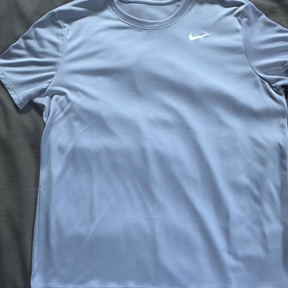 NIKE DRI-FIT T-SHIRT